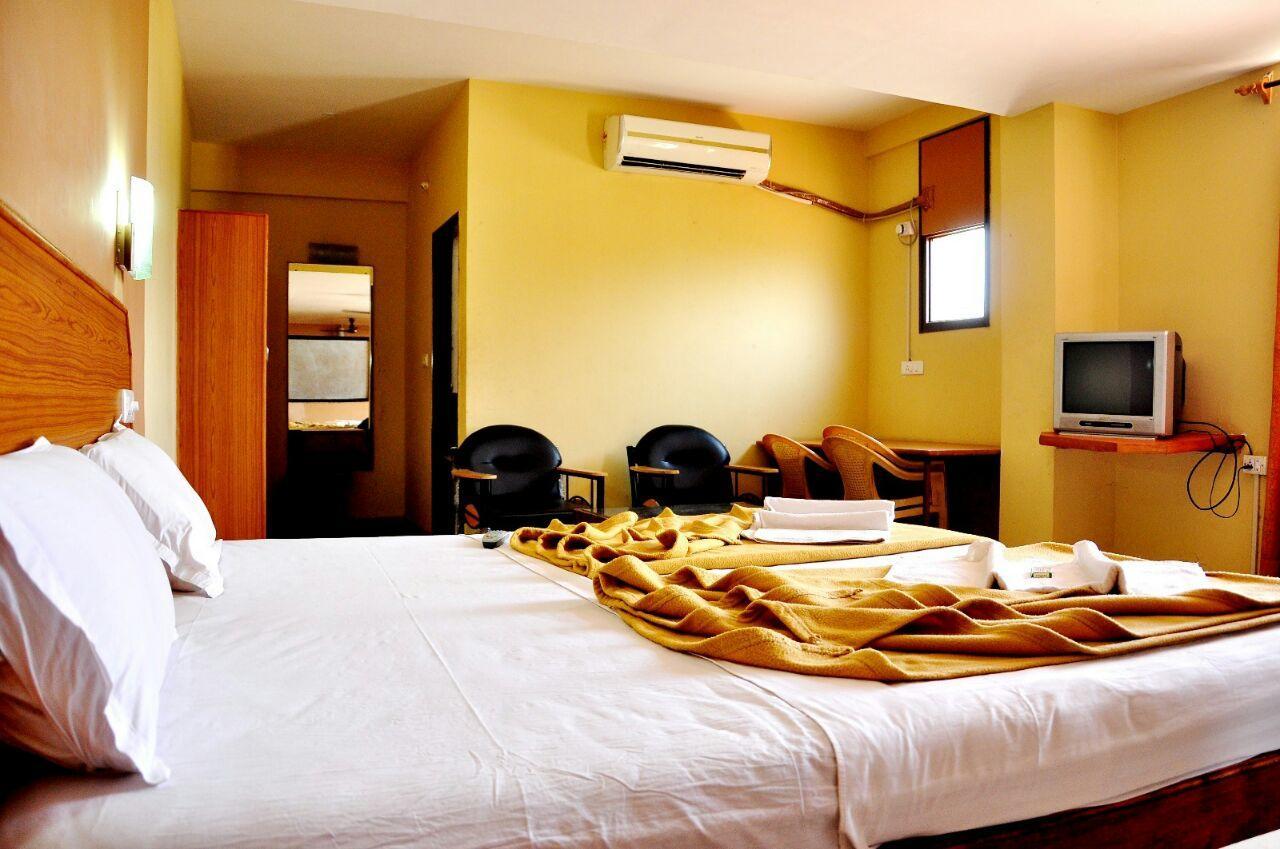 Sreeya Comforts Hotel Mysore Exterior photo